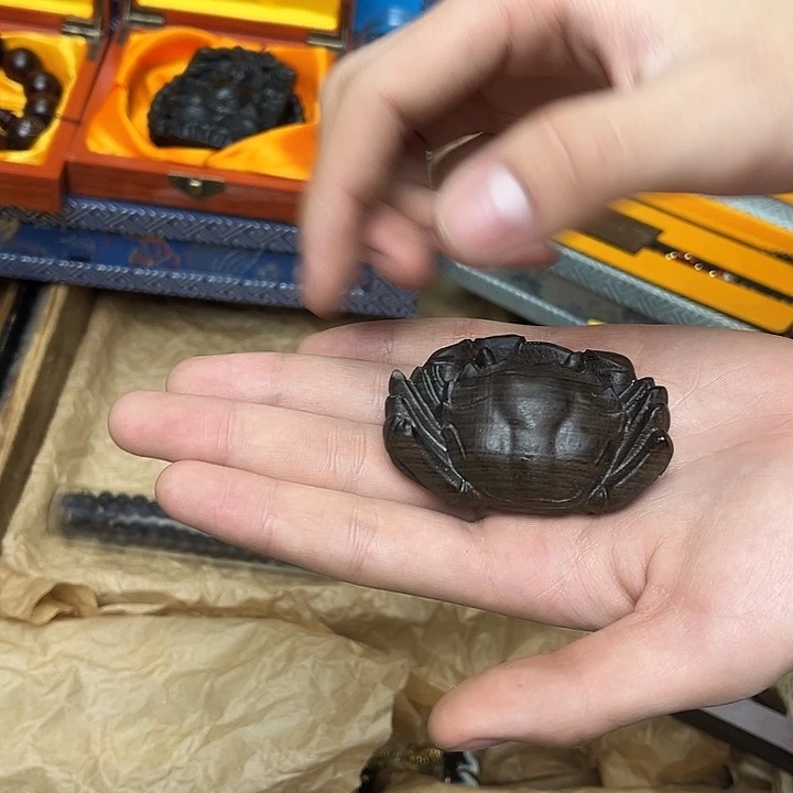 大叶紫檀（黑酸枝木类）