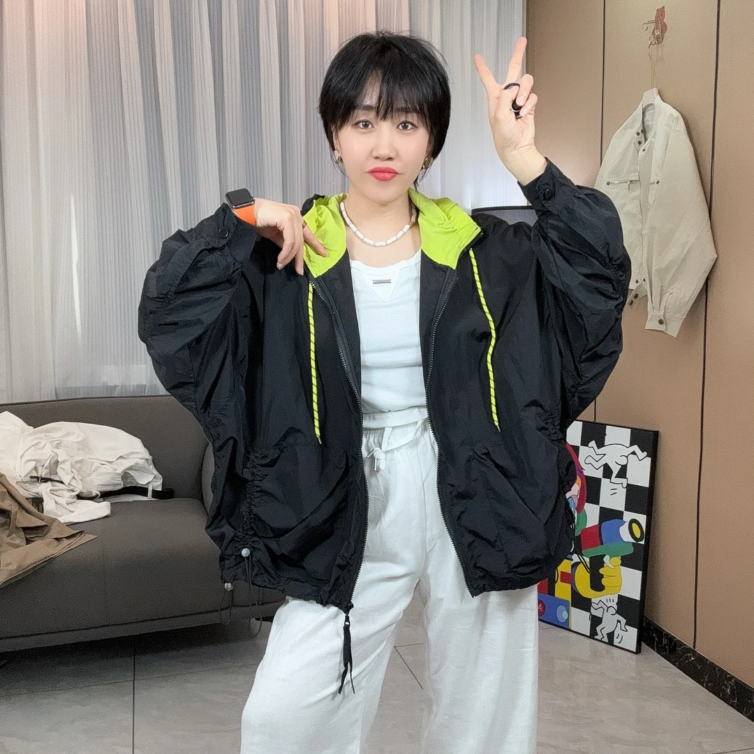 夏季新款宽松型时尚设计感休闲韩版撞色连帽上衣拼接薄料防晒衣