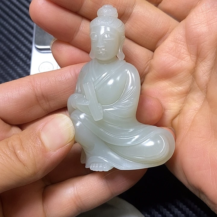 颈饰未镶嵌和田玉天**头