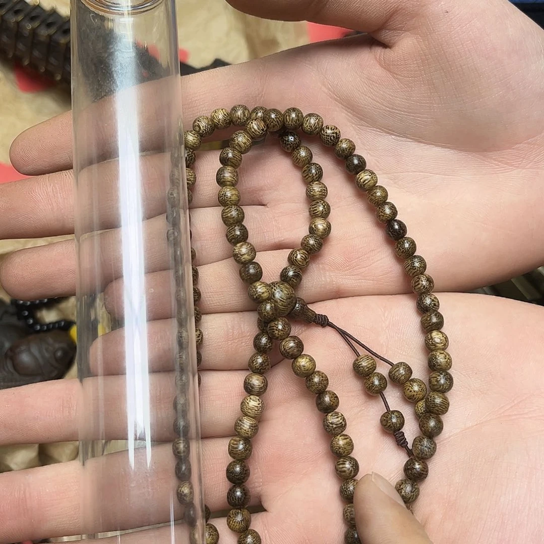 大叶紫檀（黑酸枝木类）