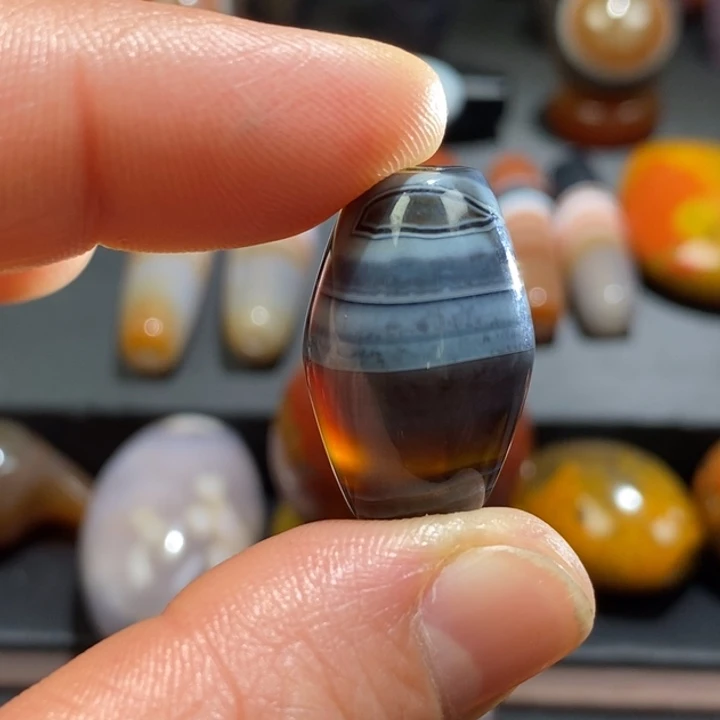 玛瑙/玉髓未镶嵌挂件