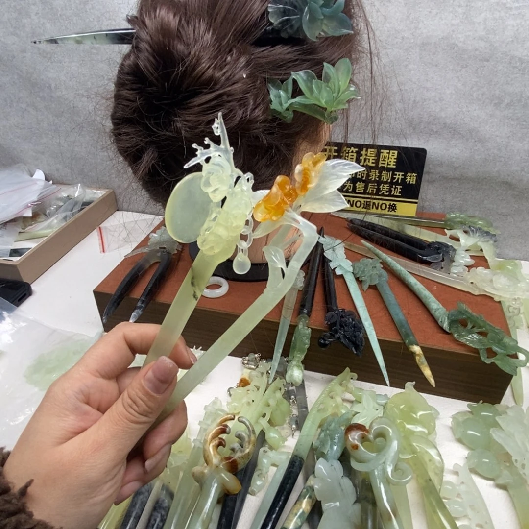 小****蛇纹石玉合金发饰