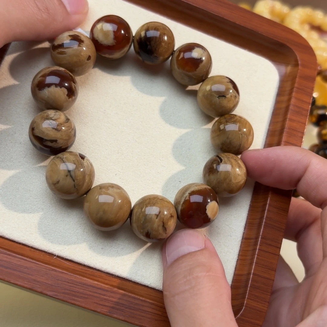 琥珀未镶嵌裸石琥珀蜜蜡