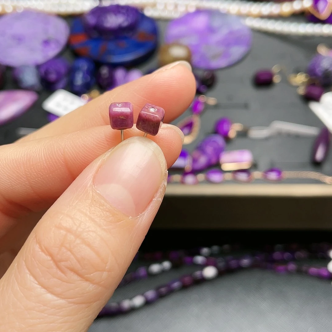 苏纪石（舒俱来）耳钉银S925镶嵌牛*