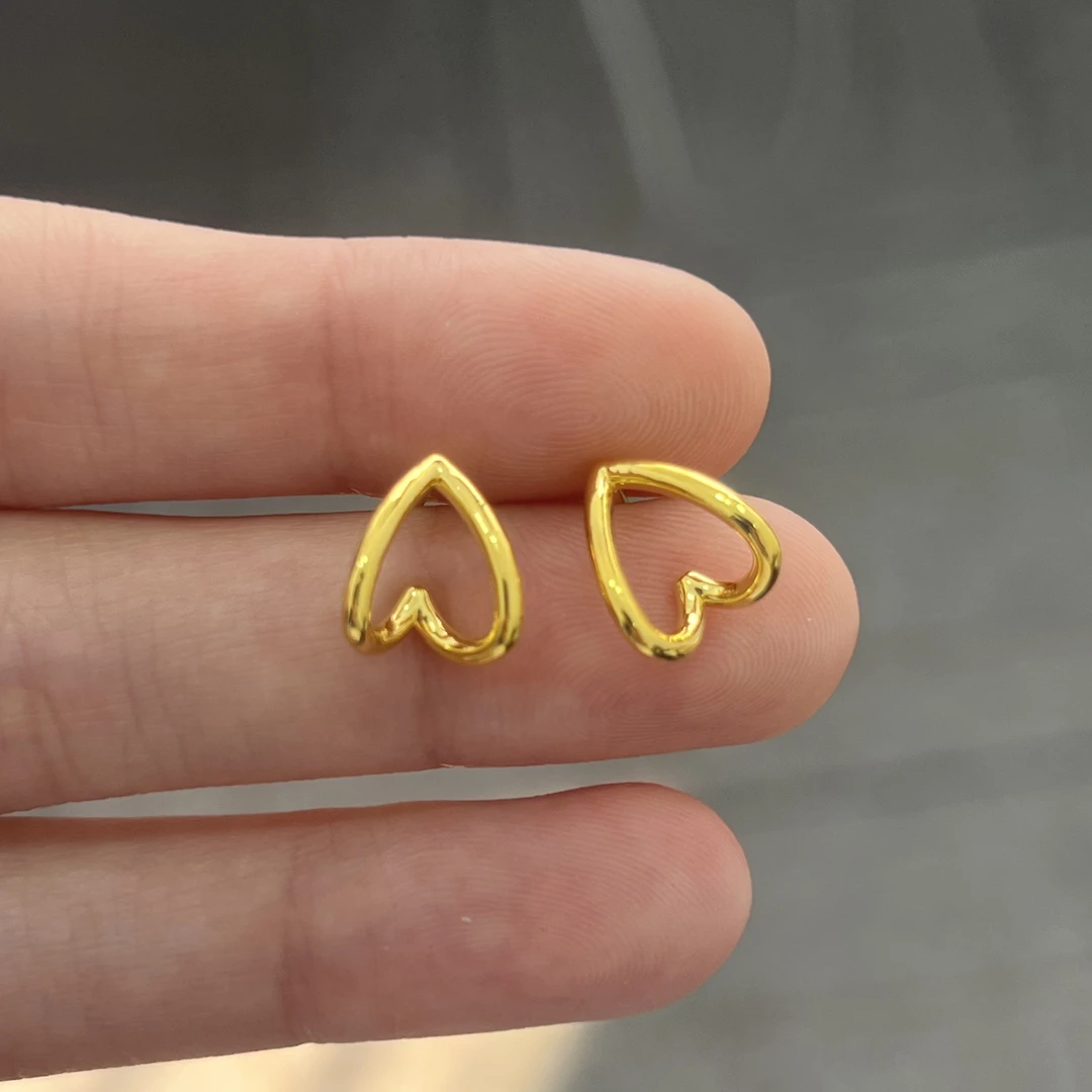 亮面爱心C型耳钉直针足金999