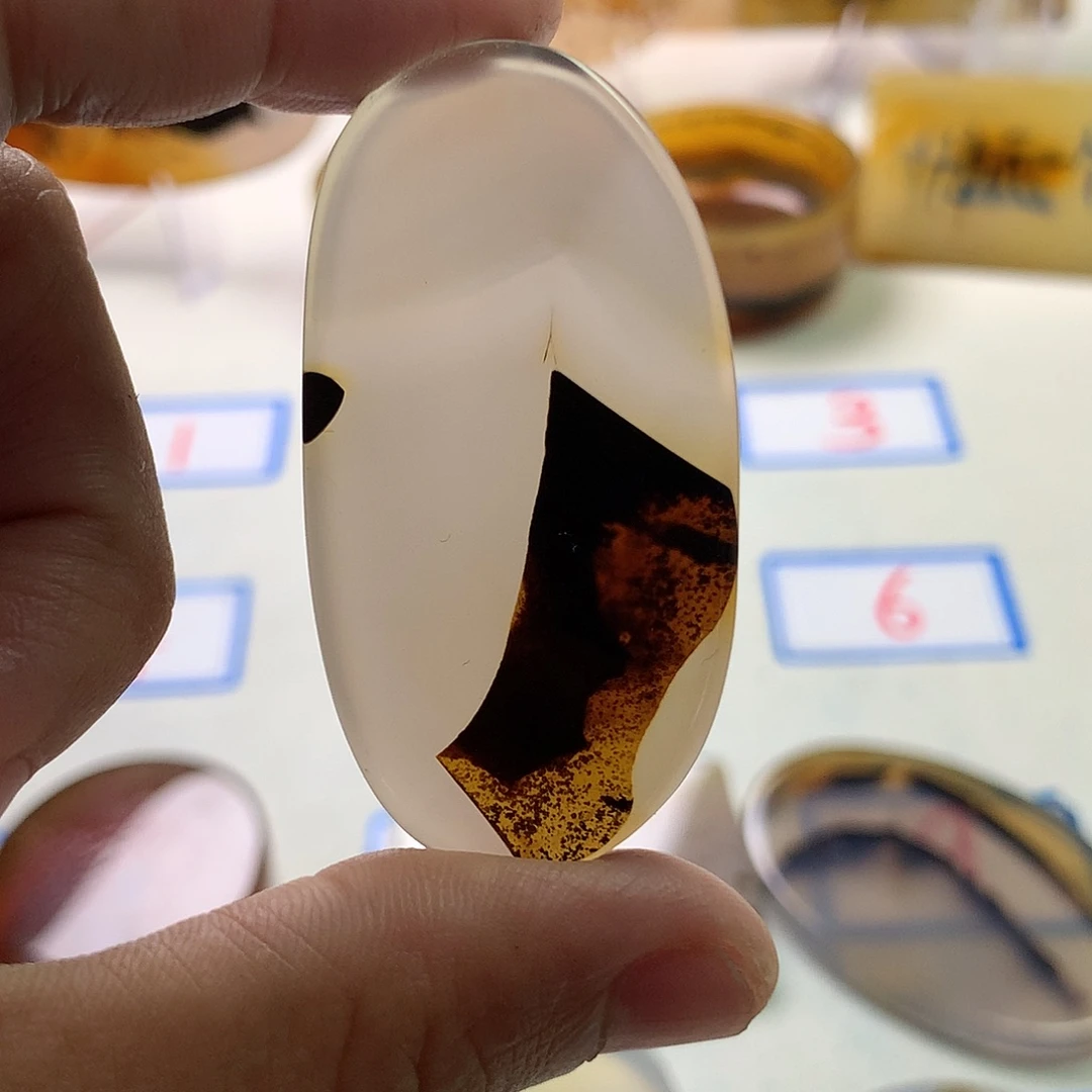 玛瑙/玉髓未镶嵌珠宝半成品