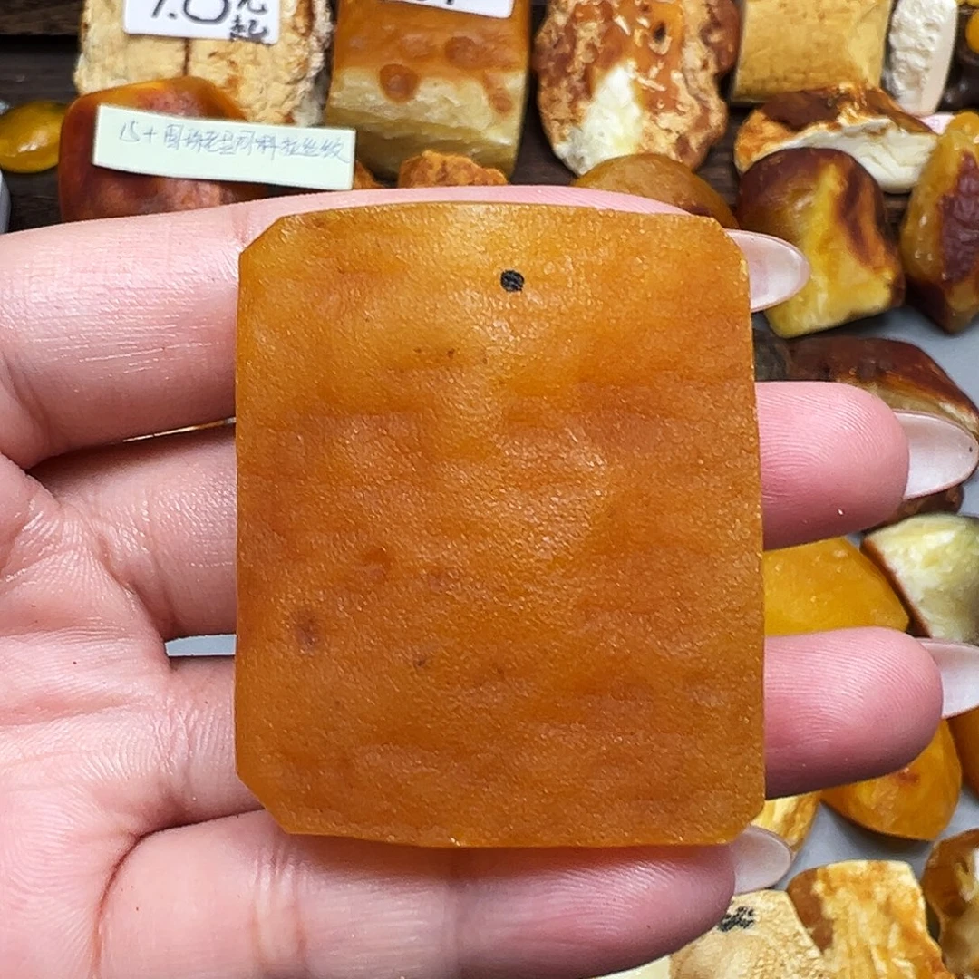 定制琥珀未镶嵌蜜蜡