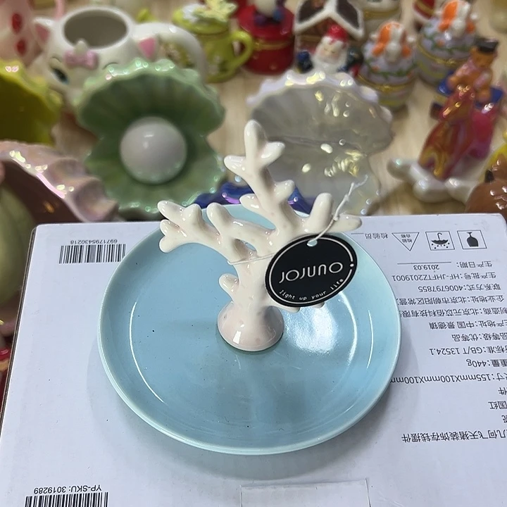 陶瓷等行业的产品出口到世界各地陶瓷等行业的产品出口