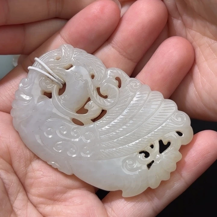 未镶嵌和田玉挂件叫****呢