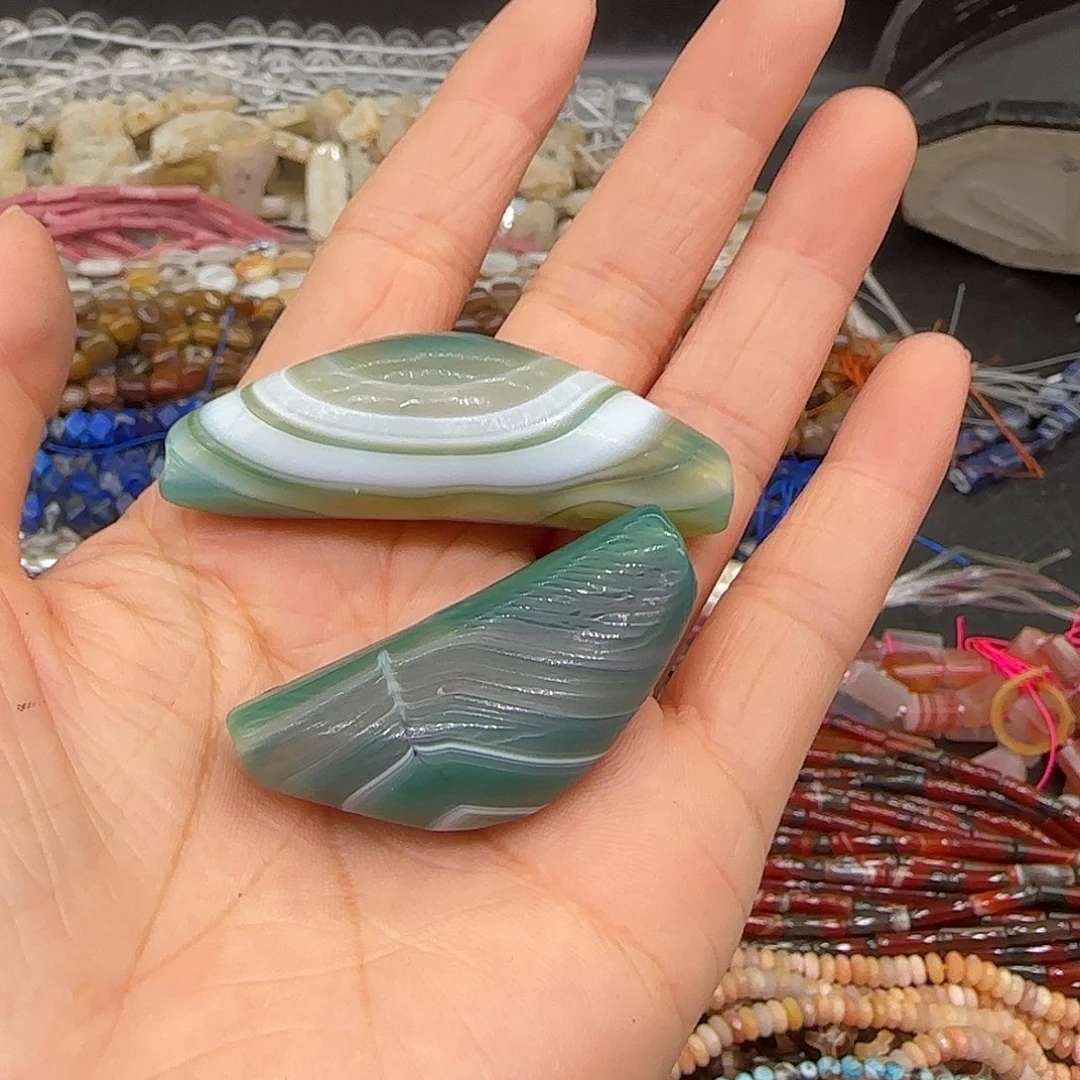 玛瑙/玉髓合金珠宝半成品玛瑙一颗混发不挑