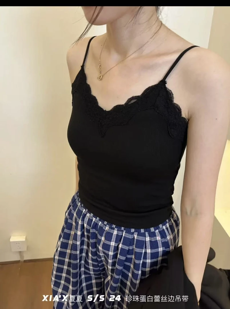 FULL OF CHARM 带胸垫吊带背心女纯欲风蕾丝边无袖内搭外穿打底衫