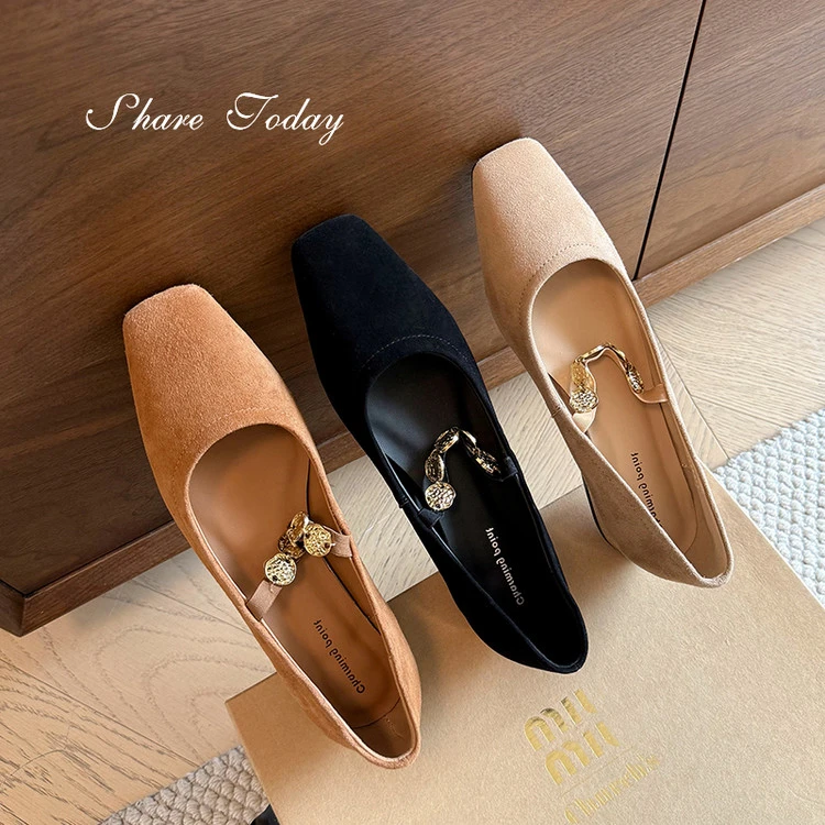 羊翻皮~2cm方头小金币平底玛丽珍大码单鞋女多宝鞋气质百搭一字带