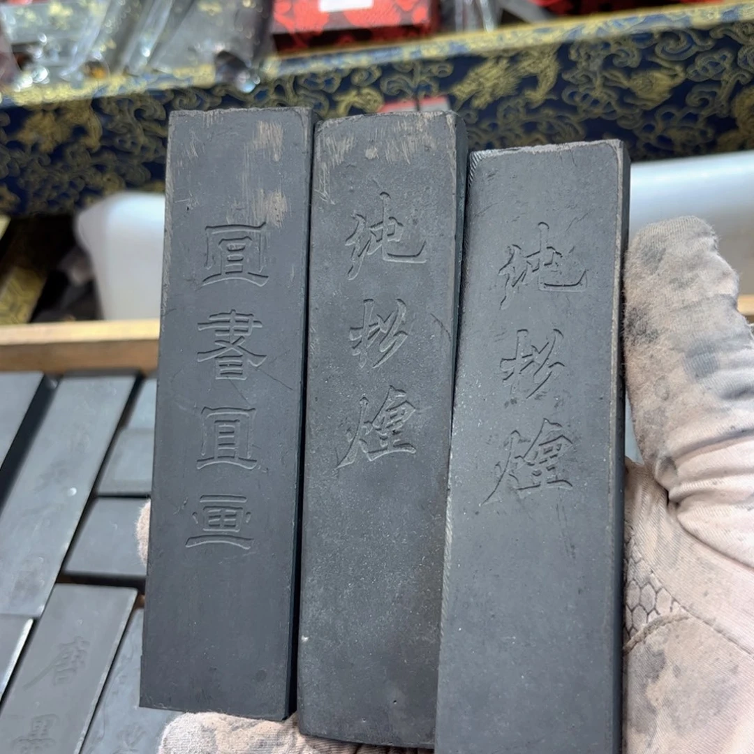 哈哈哈哈哈刚刚3条