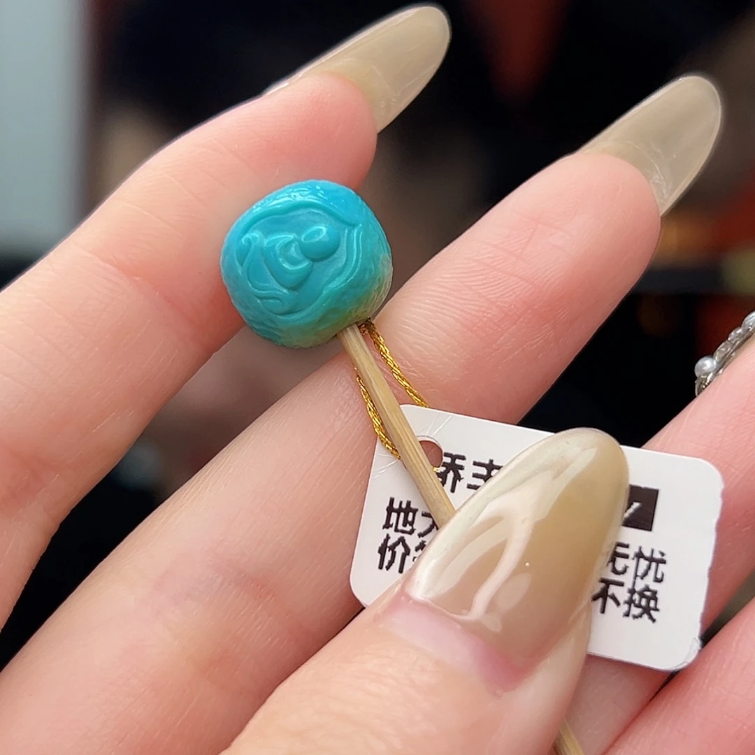 未镶嵌绿松石珠宝奇石