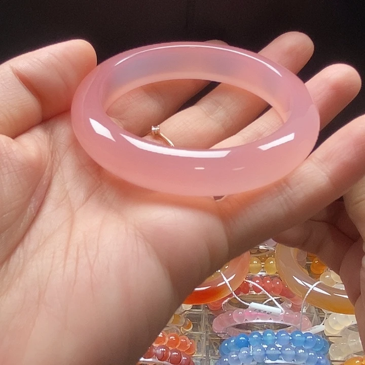 玛瑙/玉髓未镶嵌手镯54.6