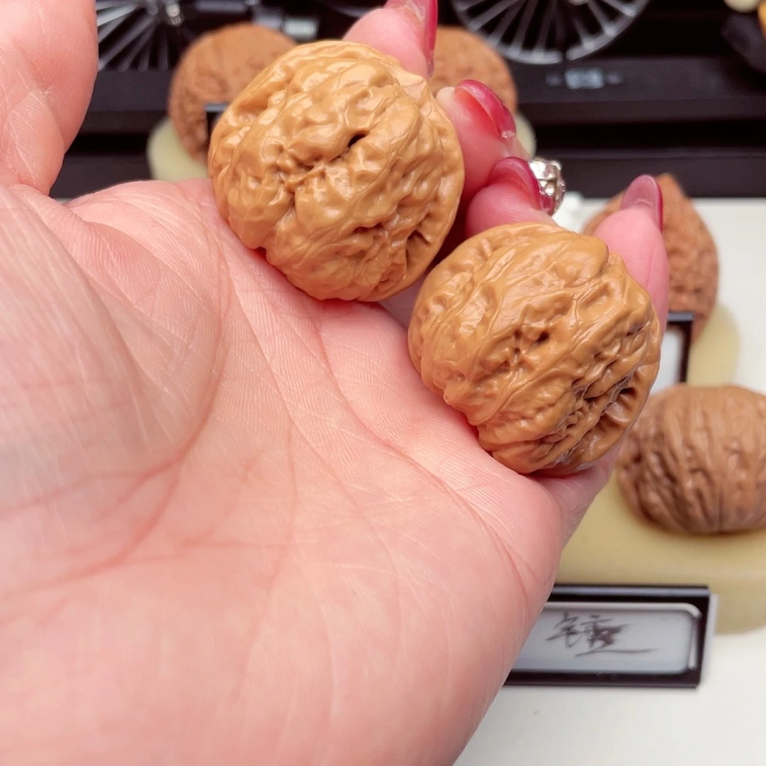 【闪购商品】吊坠桃核蛤蟆全36/39肚已打底980号