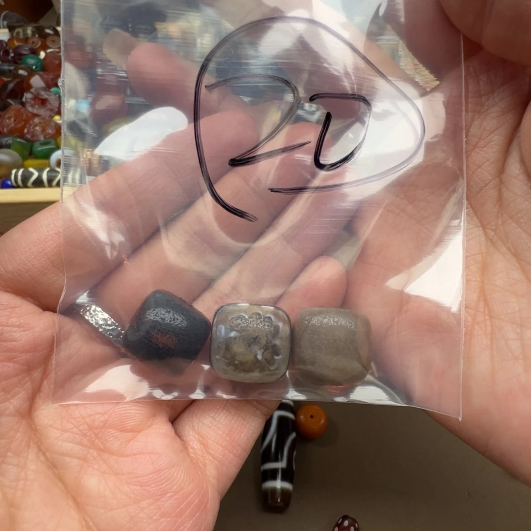 玛瑙/玉髓未镶嵌珠宝半成品