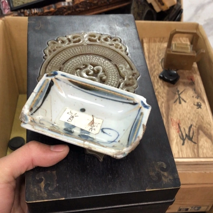 陶瓷孤品单件车里拍