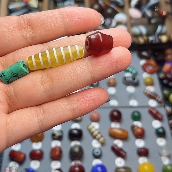 玛瑙/玉髓未镶嵌珠宝半成品?****?