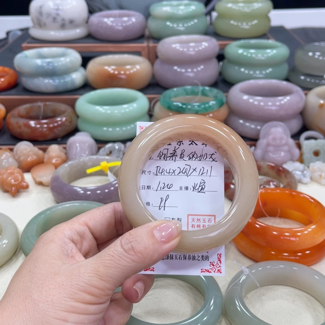 石英质玉我未镶嵌饲****～