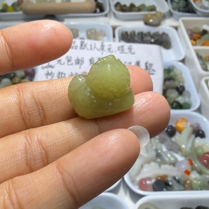 和田玉未镶嵌珠宝奇石