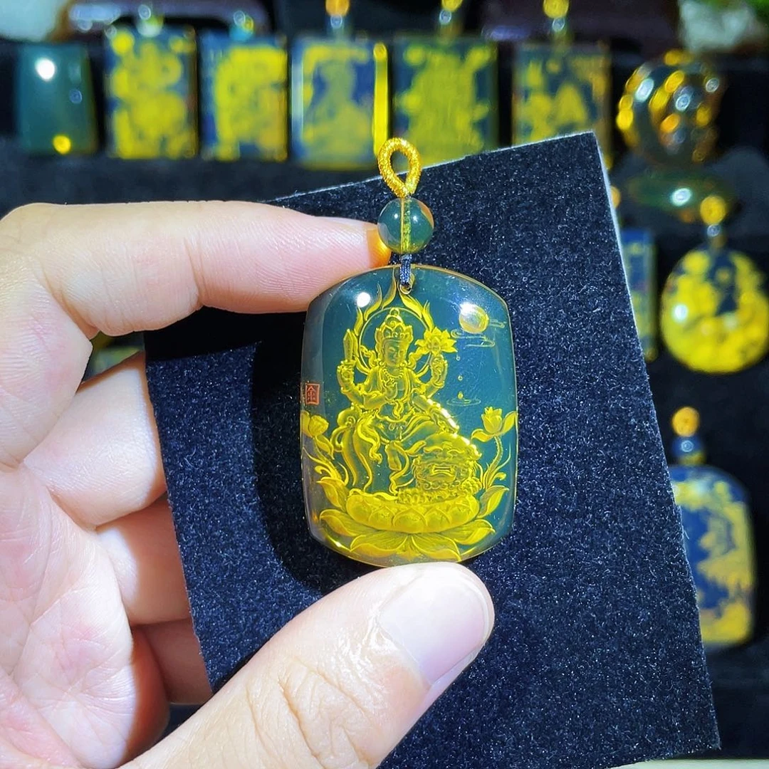 琥珀颈饰未镶嵌蓝珀文殊菩萨阴雕吊坠