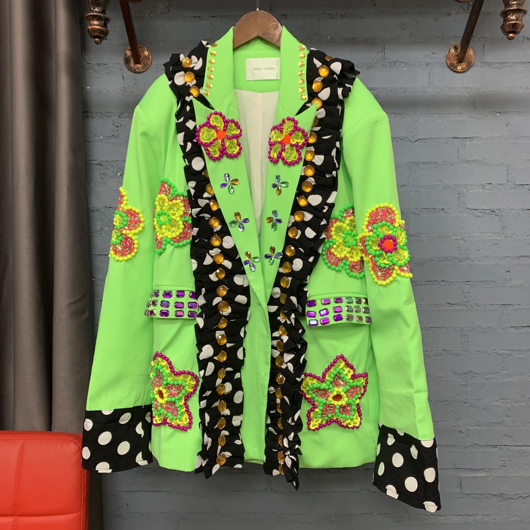 设计感波点木耳边绿色西装外套