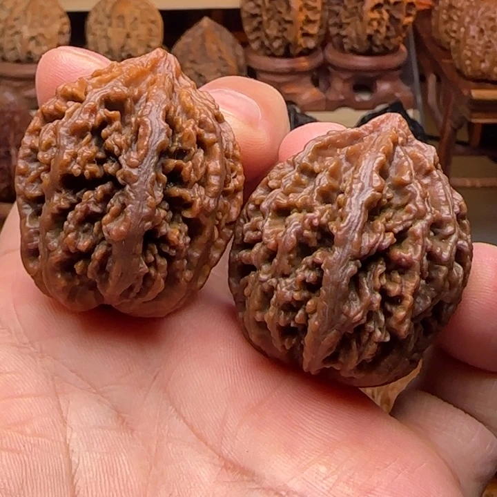 文玩核桃把件般*蚂蚁蛋36