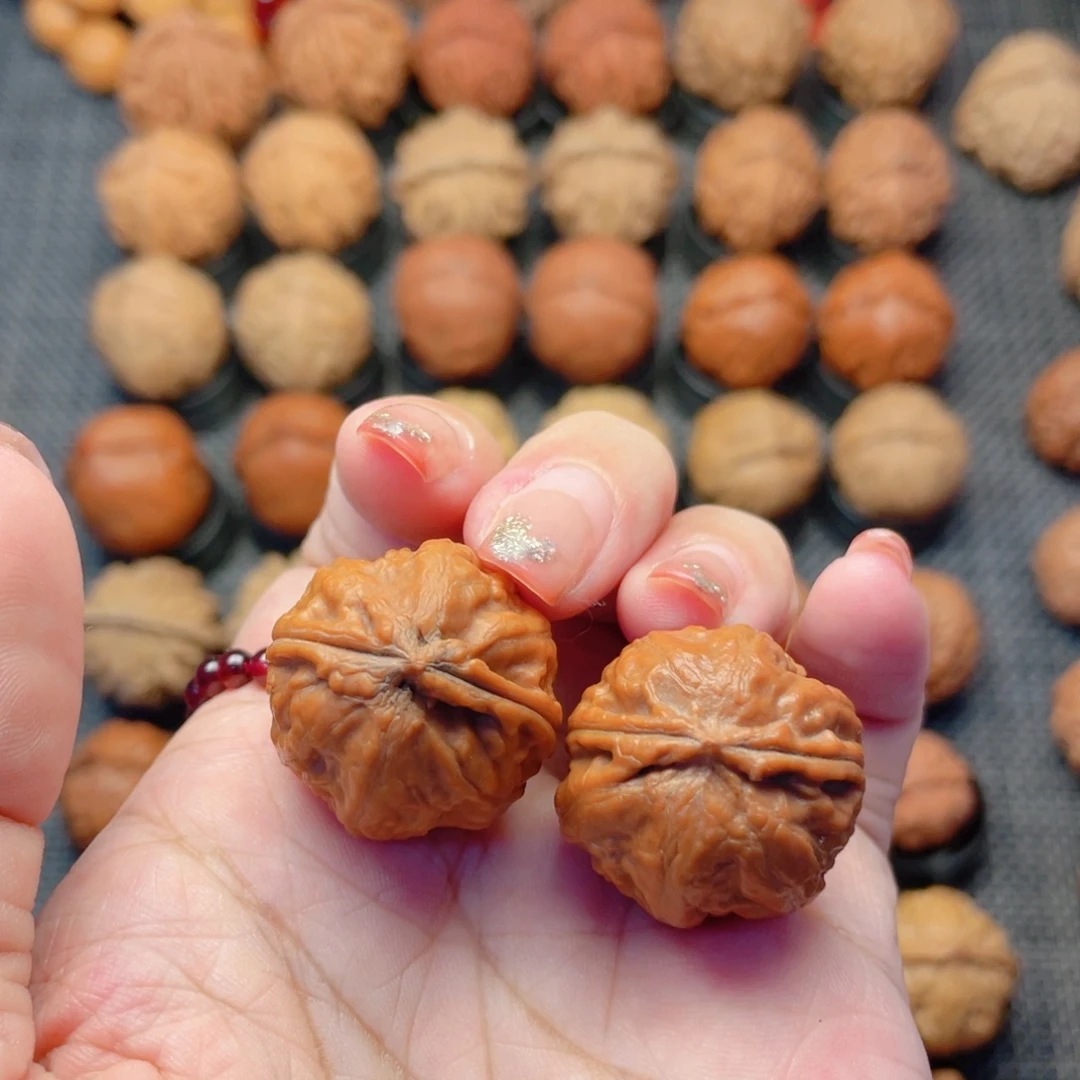 把件文玩核桃娃娃鱼