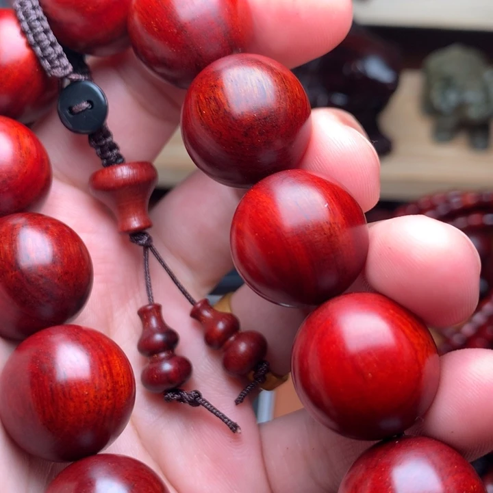 木1.8镇店黑棕鸡血红泥料