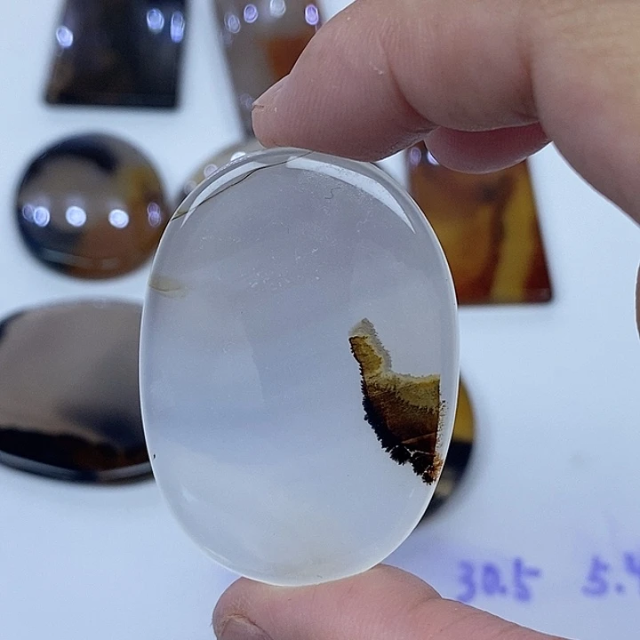 玛瑙/玉髓未镶嵌珠宝半成品