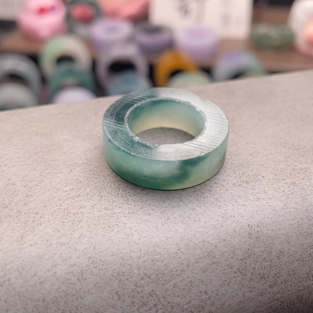 定制翡翠未镶嵌  仙绿