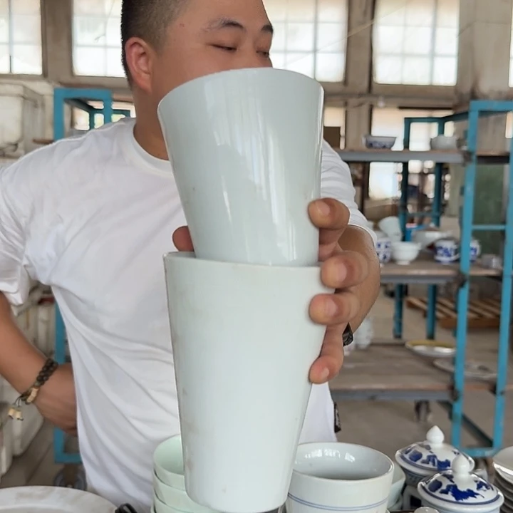 景德镇高温微瑕可乐杯2个