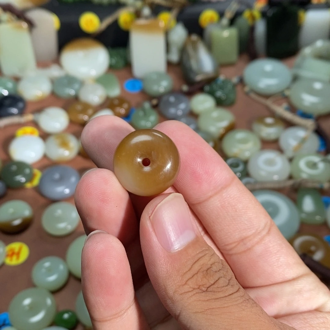 *****和田玉未镶嵌吊坠(不含链)