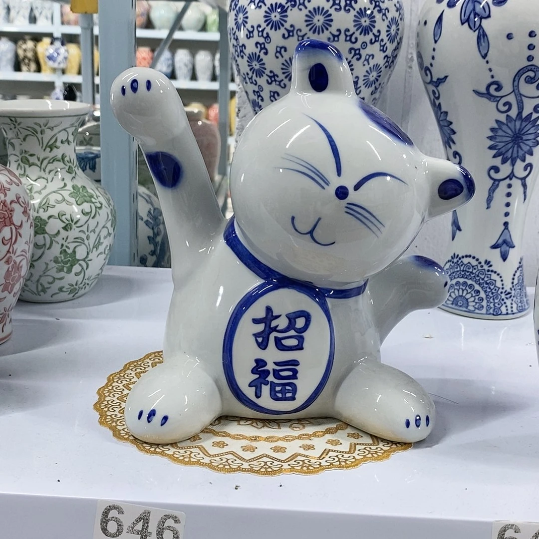 【闪购商品】摆件招福猫瓷器器………………………………