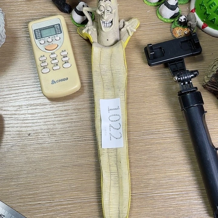 摆件一****田孤品老货微瑕瓷