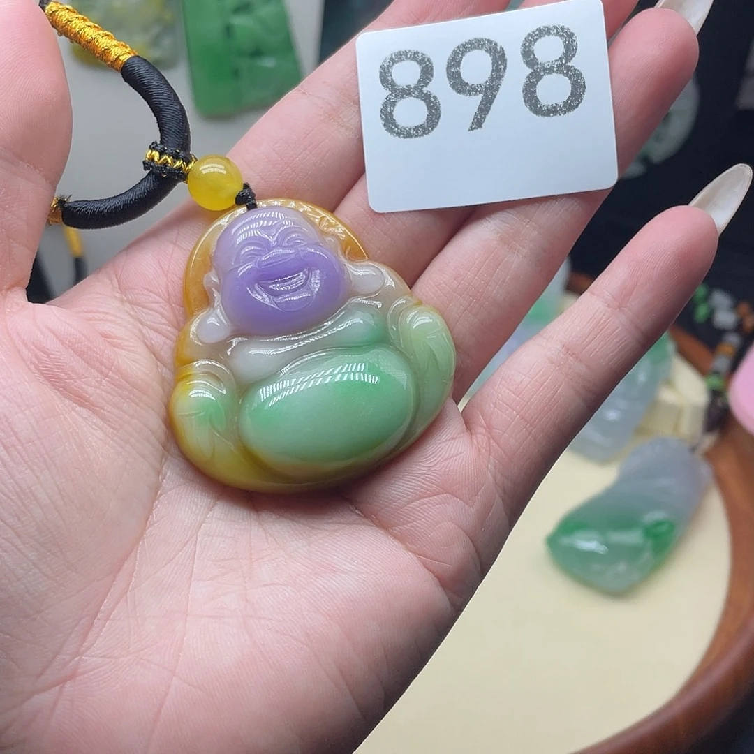 翡翠未镶嵌吊坠(赠链)