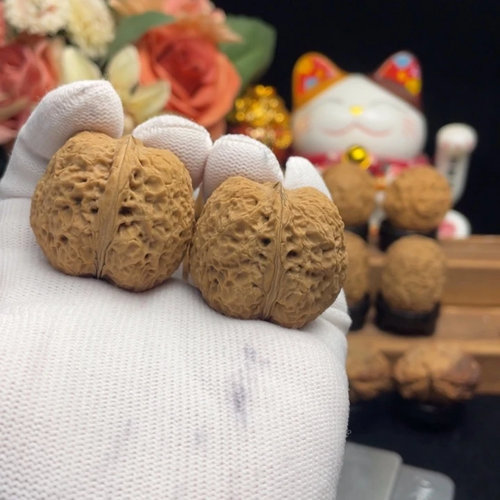 把件文玩核桃云南铁核桃24