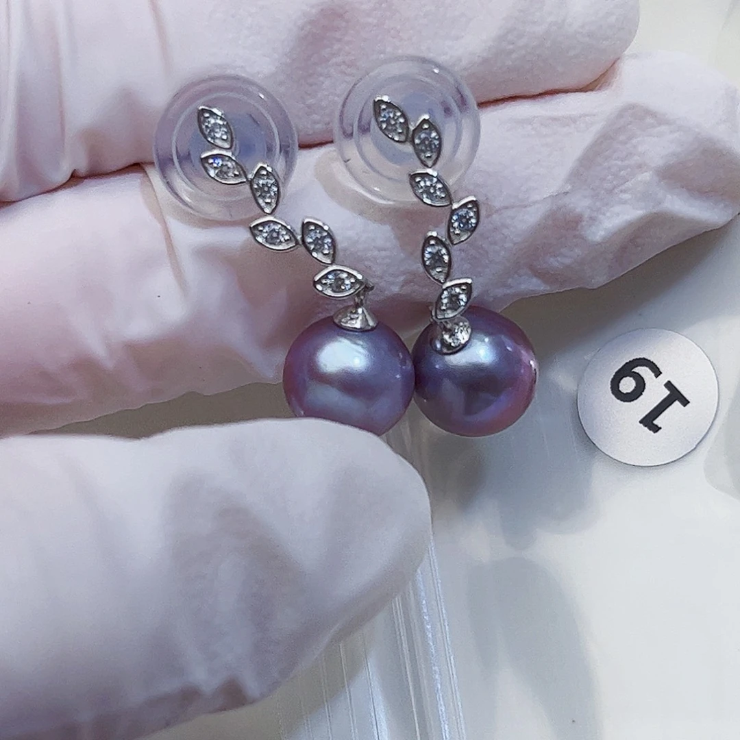 颈饰银S925镶嵌淡水珍珠