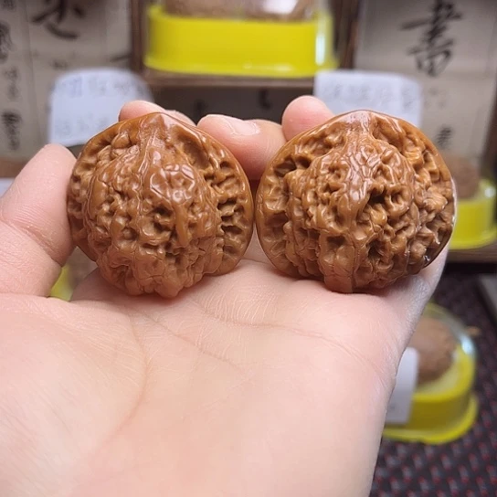 文玩核桃吊坠官帽