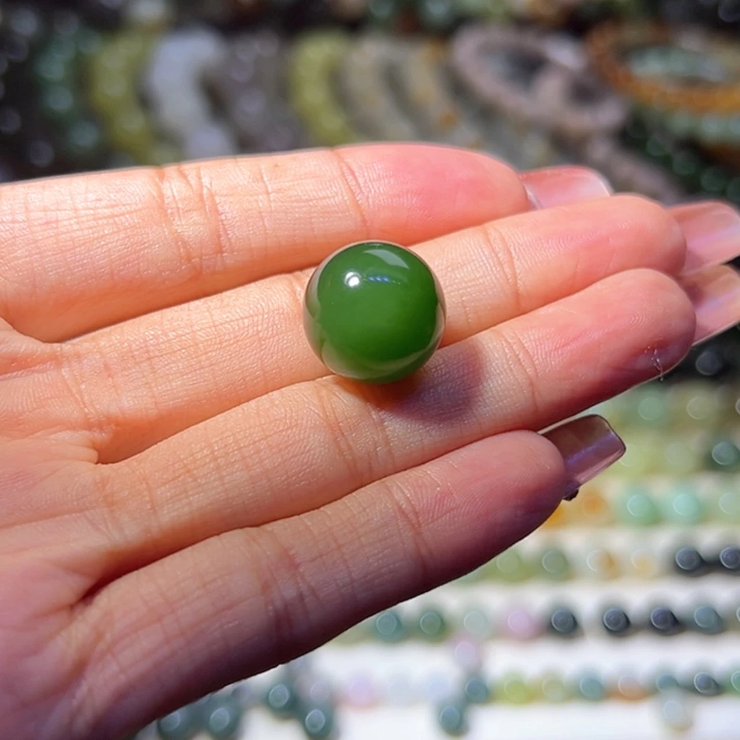 【闪购商品】未镶嵌和田玉（青玉）珠宝奇石碧玉菠菜绿15mm