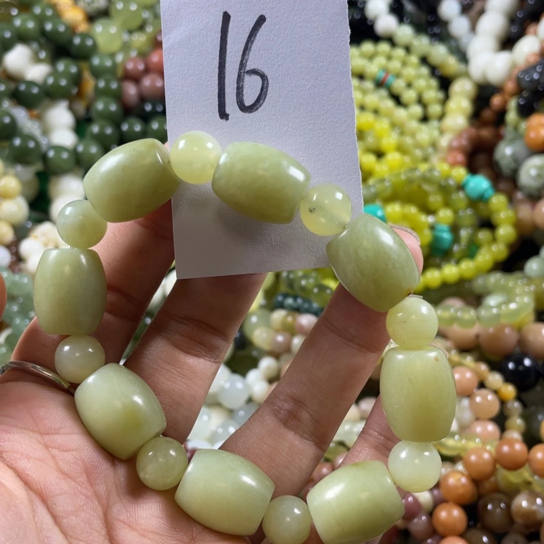 未镶嵌蛇纹石玉手链