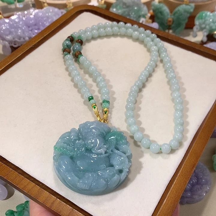 翡翠未镶嵌颈饰翡翠吊坠