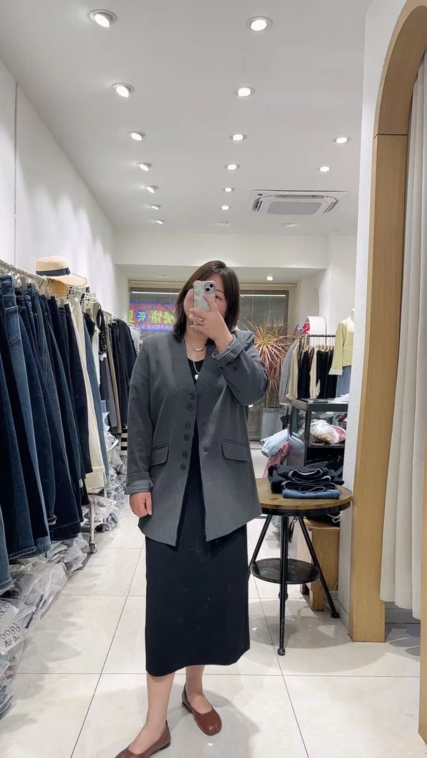 柒家  显瘦大码V领西装（170斤以内）