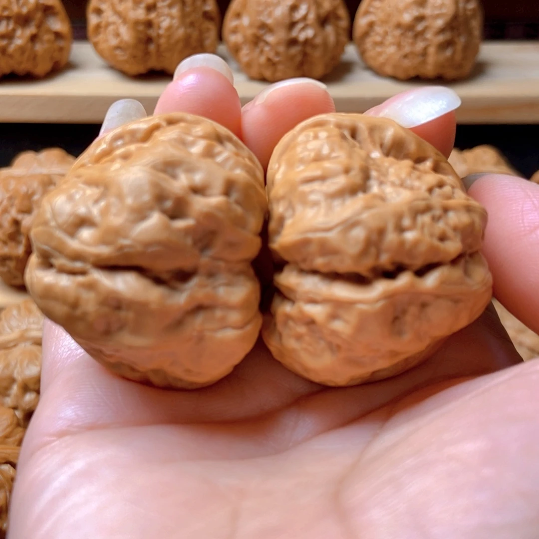 文玩核桃吊坠蛤蟆头40