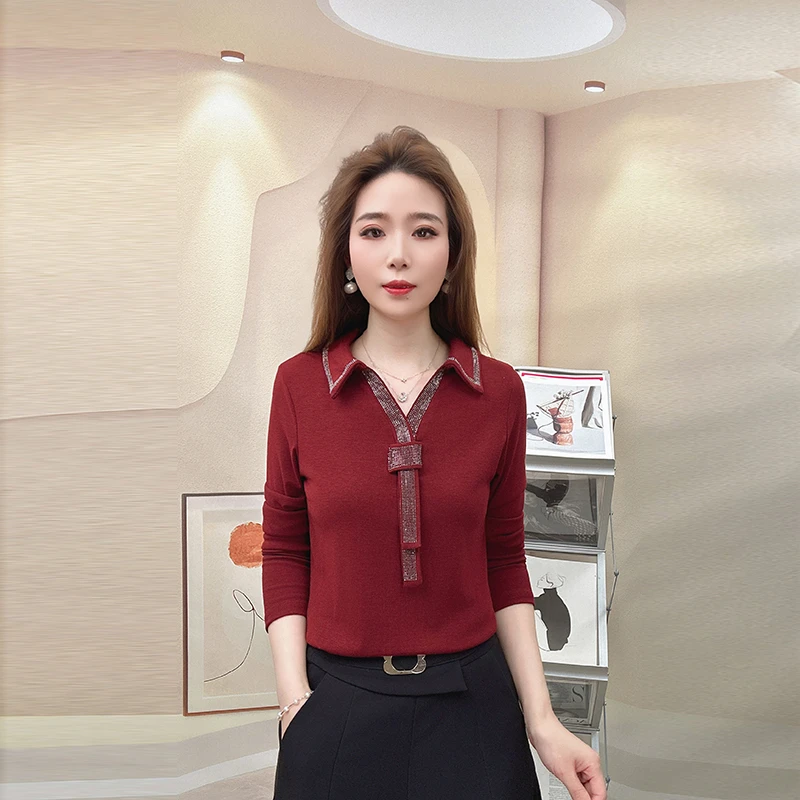 2025秋季新款烫钻翻领长袖上衣女常规宽松版型T恤春秋显瘦打底衫