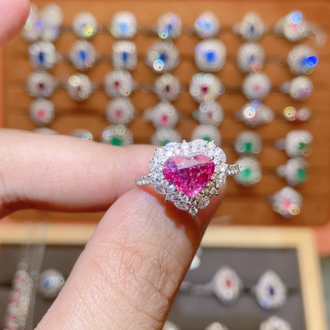 彩色蓝宝石18K金镶嵌戒指2.01ct 无烧帕帕