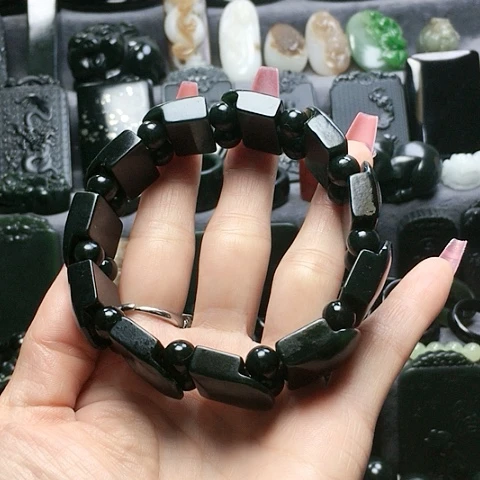 未镶嵌手链和田玉