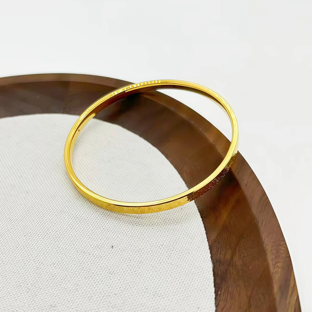 足金999 碎冰冰手镯卡5.56mm 5.21 54#