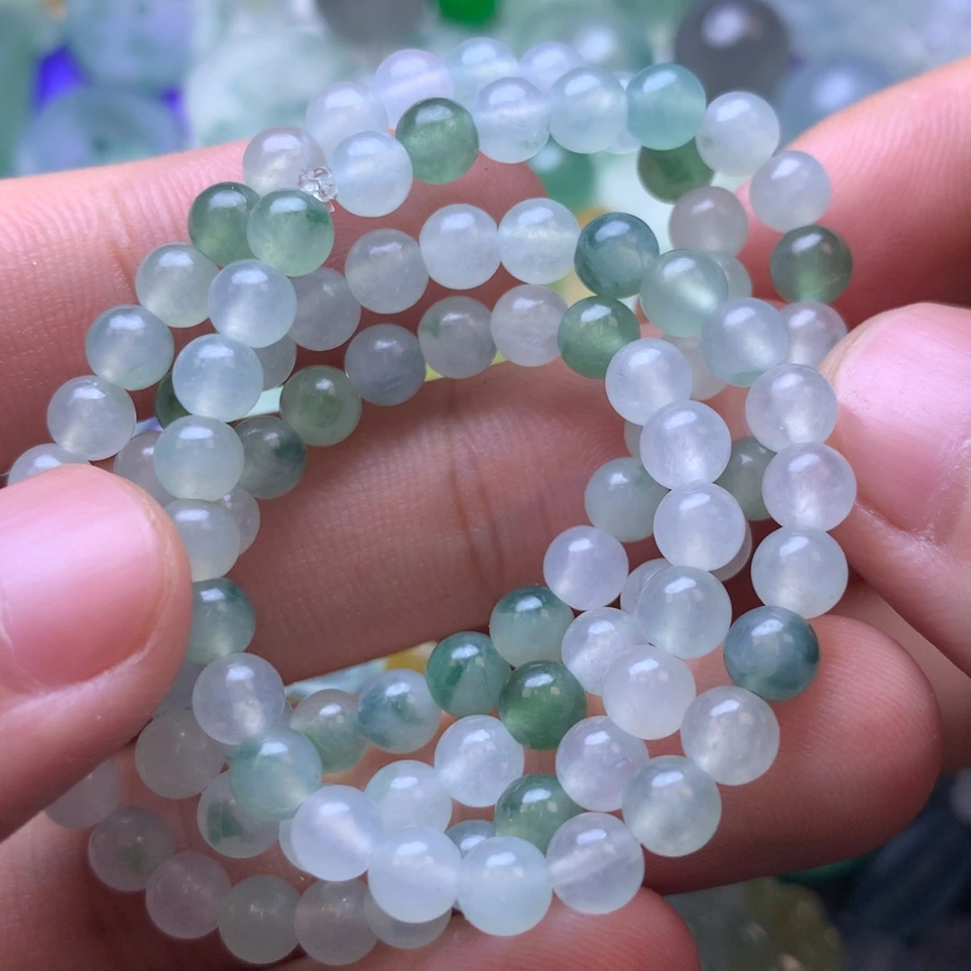 定制翡翠未镶嵌挂件